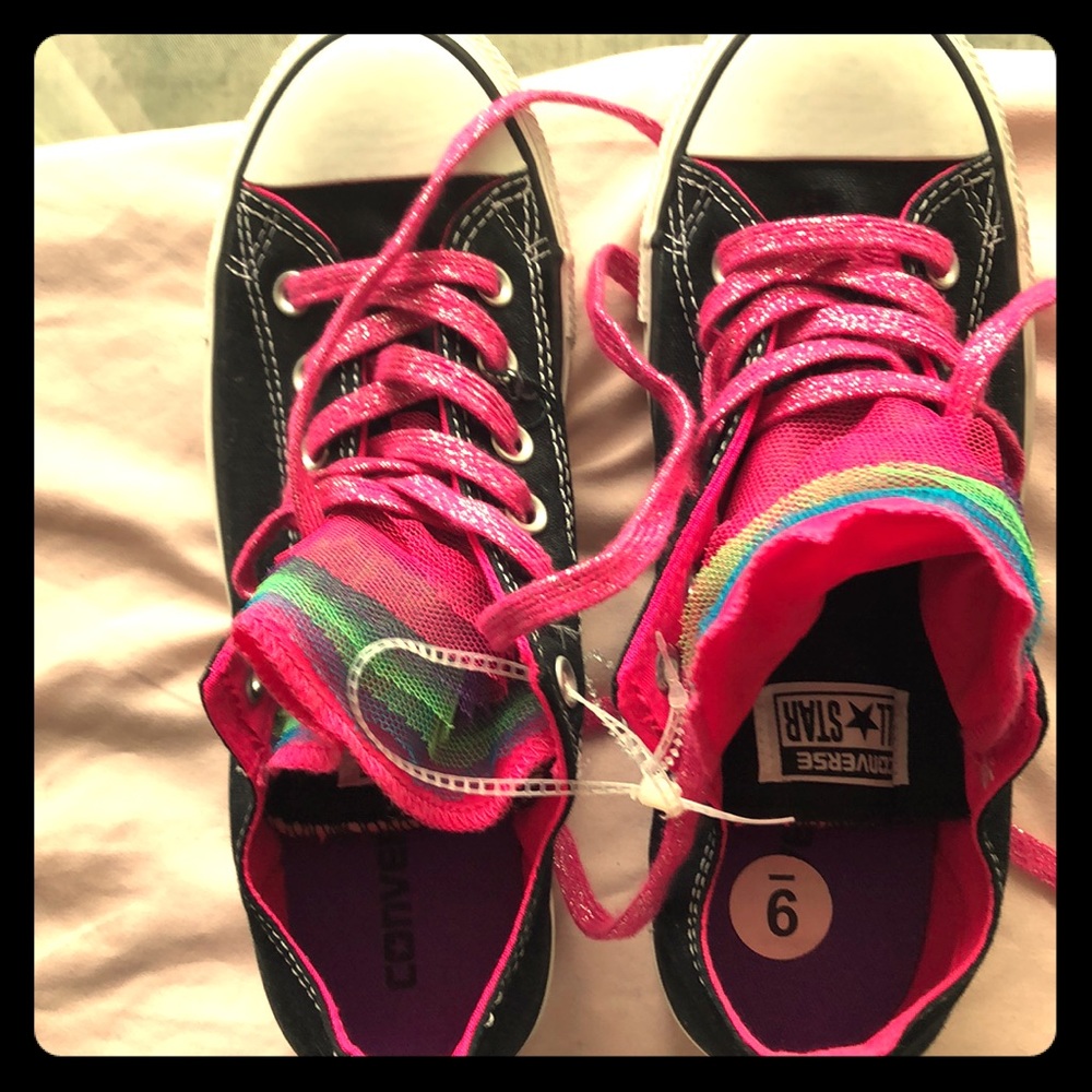 New AllStar Converse size 9